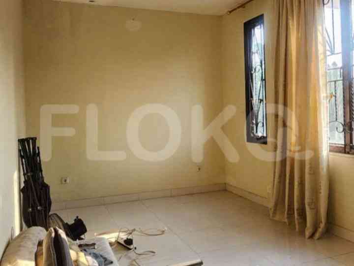 195 sqm, 4 BR house for rent in Gading Park View, Kelapa Gading 4