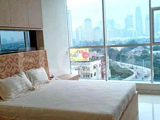 146 sqm, 5th floor, 4 BR apartment for sale in Senayan 8