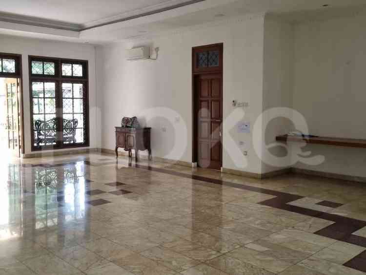 Disewakan Rumah 6 BR, Luas 700 m2 di Menteng, Menteng 3