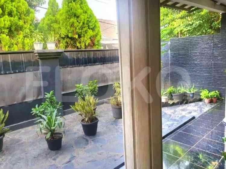 Dijual Rumah 3 BR, Luas 180 m2 di Jakasampurna, Bekasi 3