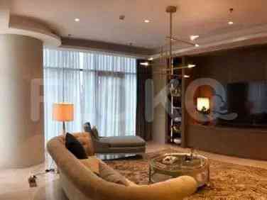 460 sqm, 10th floor, 4 BR apartment for sale in Setiabudi 5