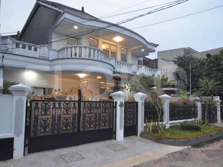 620 sqm, 9 BR house for rent in Cilandak, Cilandak 2