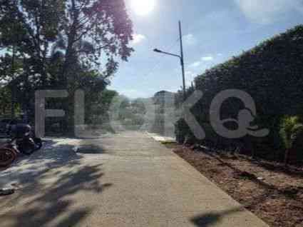 470 sqm, Land for Sale in Jl Raya Utama, Meruya 3