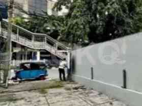 Dijual Ruko Luas 240 m2 di Mampang Prapatan, Mampang 2