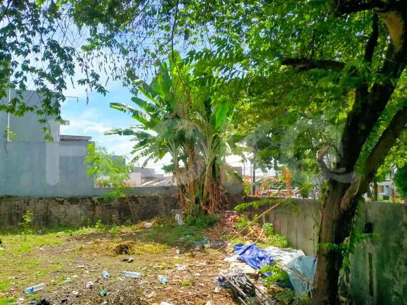 600 sqm, Land for Sale in Jl Raya Menteng, Sudirman 1