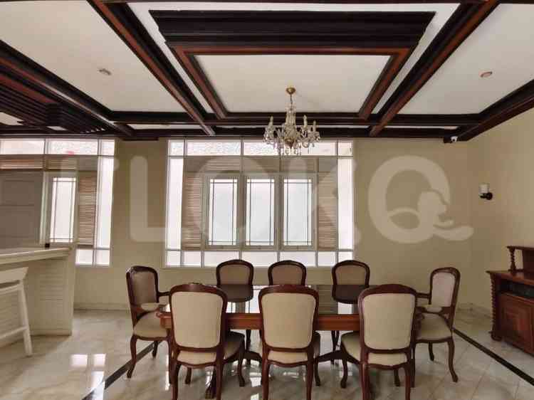 Disewakan Rumah 5 BR, Luas 820 m2 di Menteng, Menteng 4