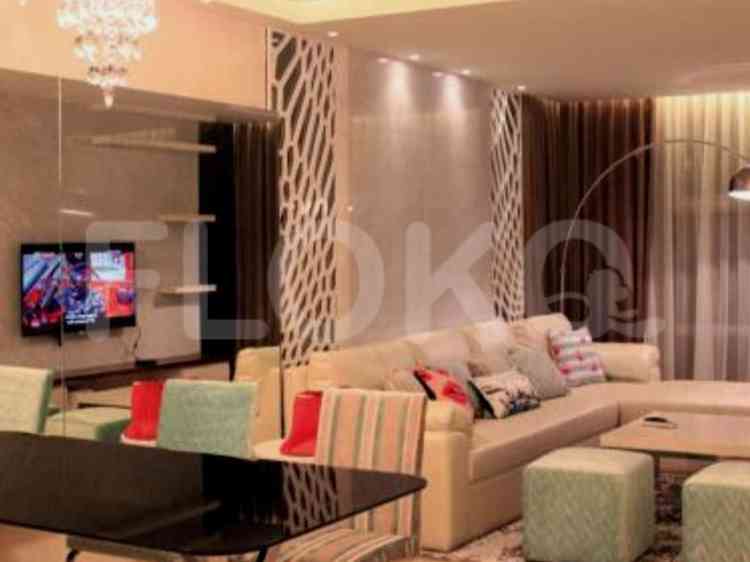 185 sqm, 32nd floor, 3 BR apartment for sale in Kuningan 1