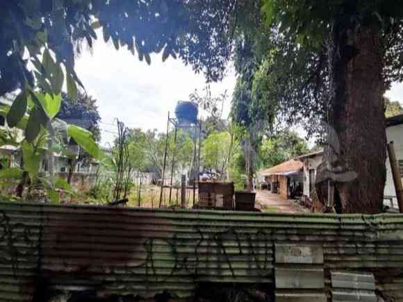 372 sqm, Land for Sale in Jl Raya Utama, Meruya 3