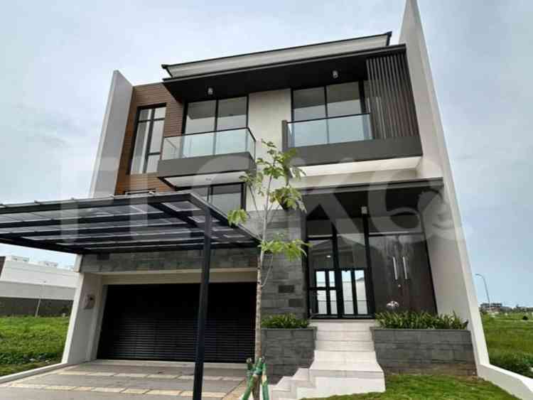 330 sqm, 4 BR house for rent in PIK, Kamal Muara 2