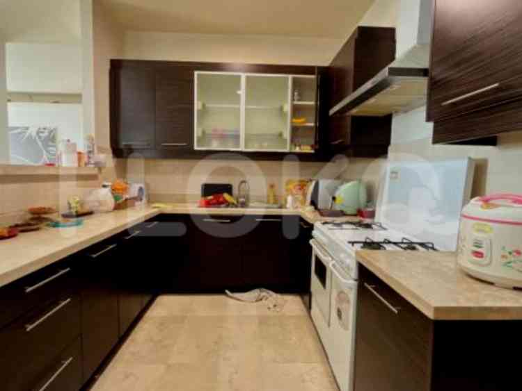 Dijual Apartemen 3 BR, Lantai 1, Luas 150 m2 di Kebayoran Lama 1