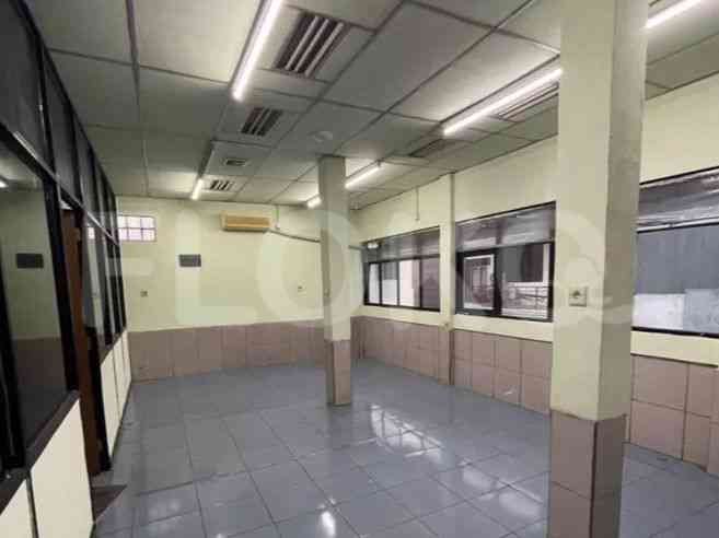 180 sqm, shophouse for rent in Pulomas, Pulo Gadung 2