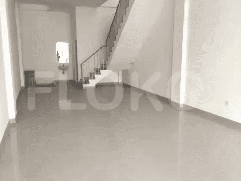 131 sqm, shophouse for rent in Gunung Putri, Bogor 3