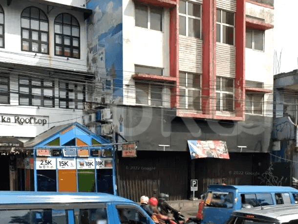 160 sqm, shophouse for sale in Raya Bogor Jakarta KM 50, Bogor 1