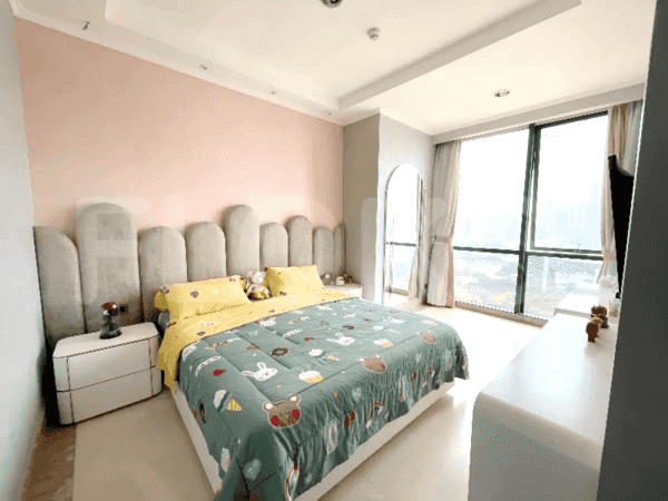 Dijual Apartemen 3 BR, Lantai 10, Luas 228 m2 di Senopati 6