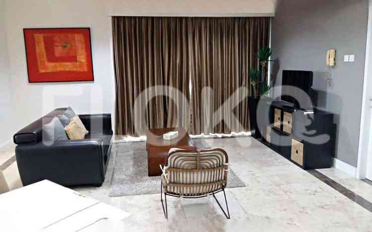 3 Bedroom on 9th Floor for Rent in Bumi Mas Apartment - ffa6b2 1