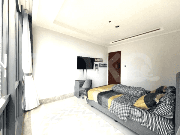 Dijual Apartemen 3 BR, Lantai 10, Luas 228 m2 di Senopati 10