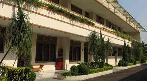 Sewa Apartemen Mutiara Executive Residence