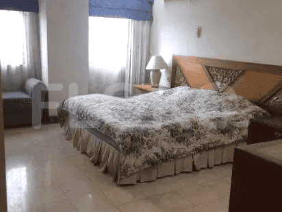 Dijual Apartemen 3 BR, Lantai 13, Luas 178 m2 di Kebayoran Lama 3