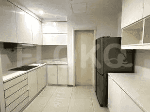 Dijual Apartemen 3 BR, Lantai 19, Luas 165 m2 di Gandaria 5