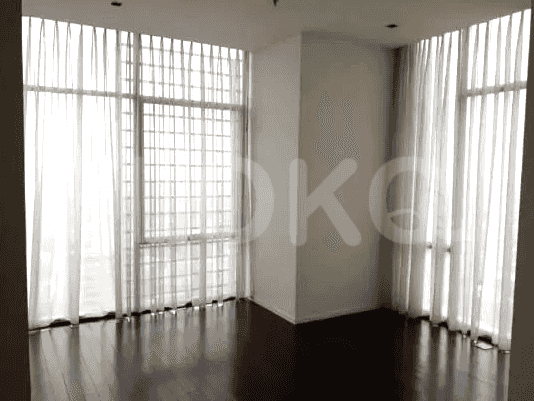 523 sqm, 38th floor, 4 BR apartment for sale in Kuningan 3