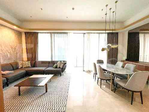 217 sqm, 24th floor, 3 BR apartment for sale in Sudirman 6