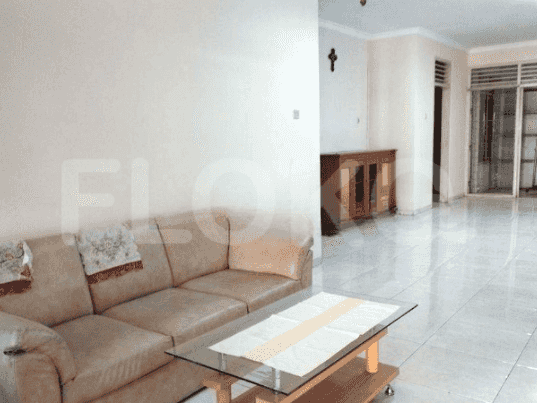 195 sqm, 2 BR house for rent in Sentra Bisnis Kelapa Gading, Kelapa Gading 4