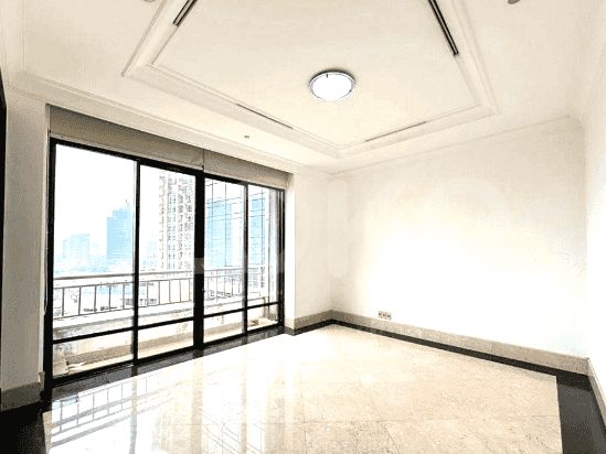 323 sqm, 10th floor, 3 BR apartment for sale in Setiabudi 3