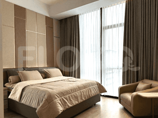 221 sqm, 30th floor, 3 BR apartment for sale in Setiabudi 5