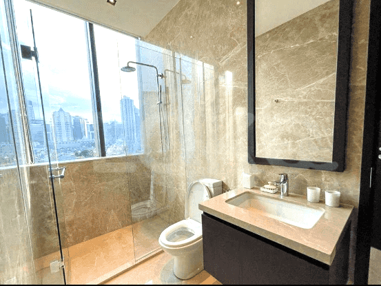 177 sqm, 33rd floor, 3 BR apartment for sale in Setiabudi 7