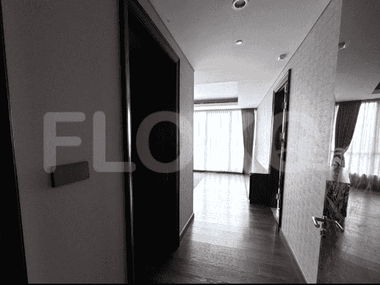 283 sqm, 8th floor, 3 BR apartment for sale in Kebayoran Lama 6