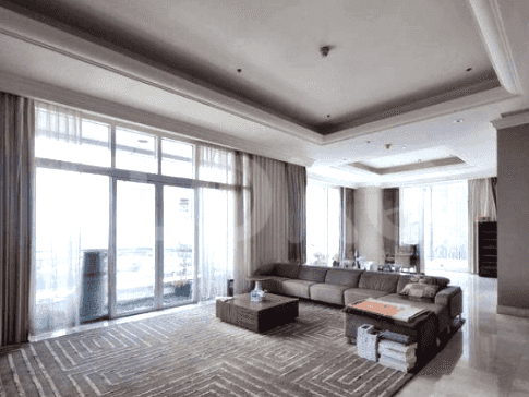 500 sqm, 13th floor, 4 BR apartment for sale in Kebayoran Baru 3