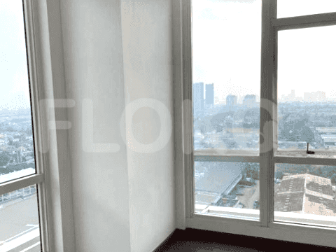 95 sqm, 18th floor, 3 BR apartment for sale in Kelapa Gading 3