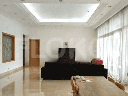 440 sqm, 27th floor, 4 BR apartment for sale in Setiabudi 1