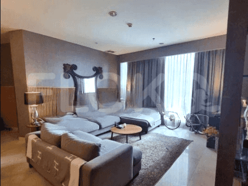 146 sqm, 16th floor, 2 BR apartment for sale in Senayan 2