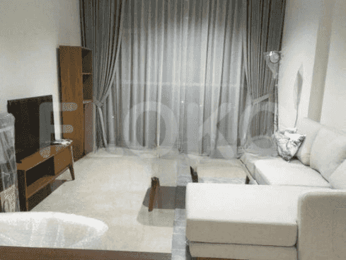 Dijual Apartemen 1 BR, Lantai 10, Luas 65 m2 di Senayan 2