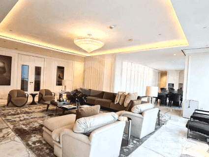 400 sqm, 2nd floor, 3 BR apartment for sale in Menteng 1