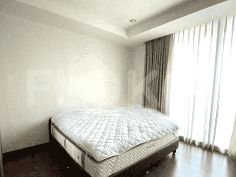 Dijual Apartemen 3 BR, Lantai 18, Luas 179 m2 di Gandaria 2