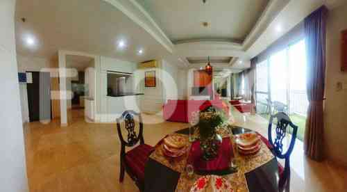 3 Bedroom on 18th Floor for Rent in Essence Darmawangsa Apartment - fci4ee 3