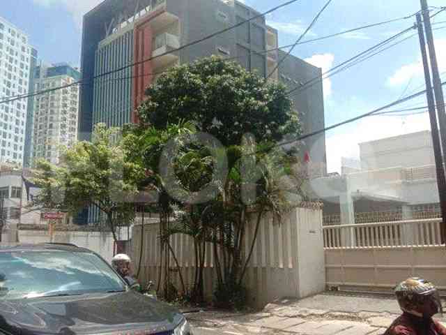 1820 sqm, Land for Sale in Jalan Kartini Raya, Gunung Sahari 1