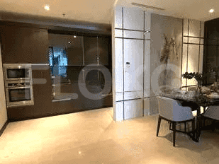 252 sqm, 19th floor, 3 BR apartment for sale in Menteng 4