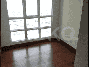 81 sqm, 18th floor, 2 BR apartment for sale in Taman Sari 3