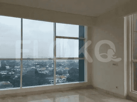 Dijual Apartemen 3 BR, Lantai 17, Luas 108 m2 di Senayan 1