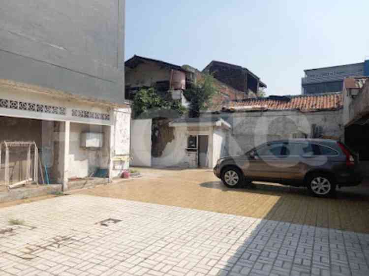 1280 sqm, Land for Rent in JL. MT Haryono, Pejaten 5