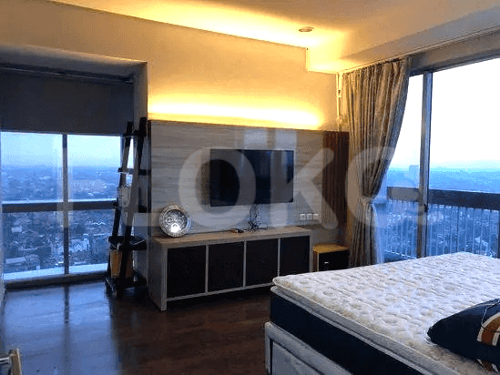 146 sqm, 35th floor, 2 BR apartment for sale in Mampang Prapatan 7