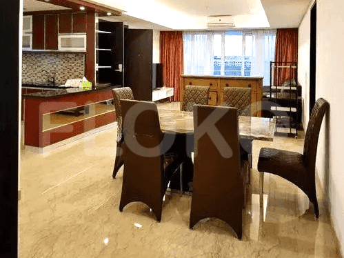 196 sqm, 35th floor, 3 BR apartment for sale in Pademangan 1