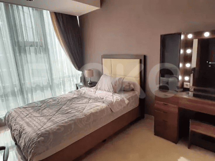 200 sqm, 20th floor, 3 BR apartment for sale in Kuningan 4