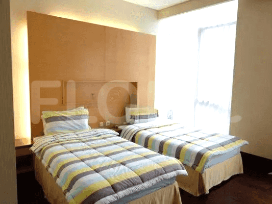 185 sqm, 2nd floor, 3 BR apartment for sale in Gatot Subroto 3