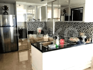 Dijual Apartemen 2 BR, Lantai 19, Luas 165 m2 di Pademangan 5