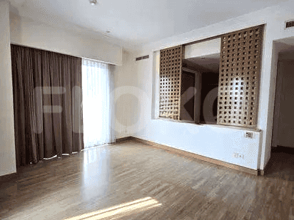 177 sqm, 3rd floor, 2 BR apartment for sale in Gandaria 3