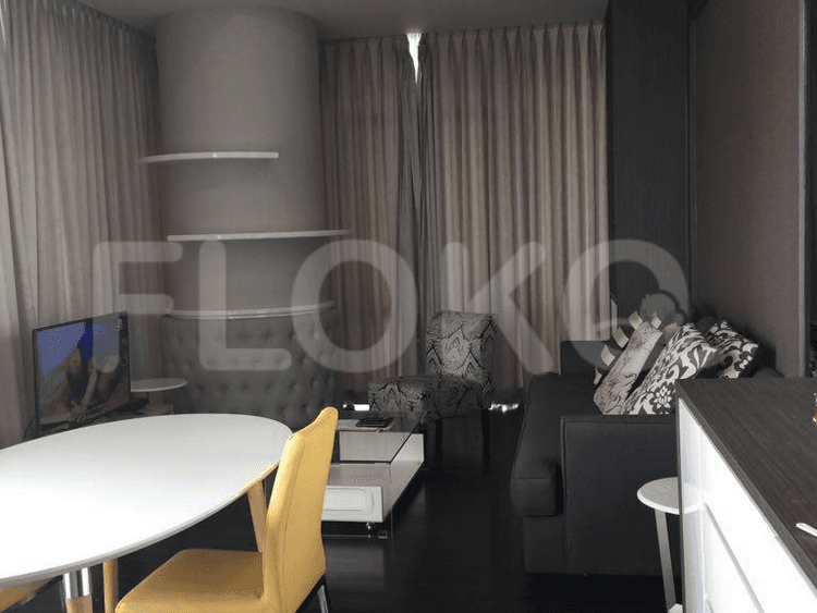 2 Bedroom on 16th Floor for Rent in Verde Residence - fku4df 3